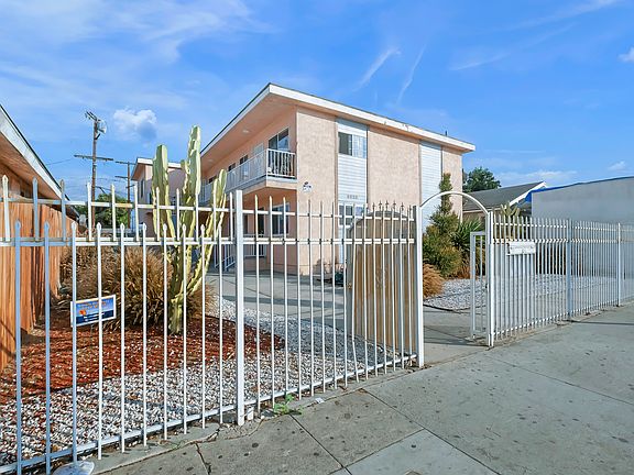 4th image of 6020 S Vermont Ave