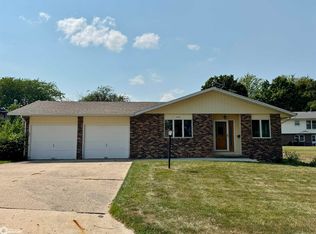 1929 Joan Ave, Carroll, IA 51401