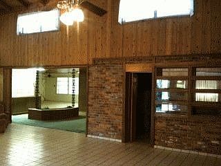 4th image of 1850 Quarter Ln