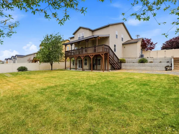 5608 Pimlico Dr, Pasco, WA 99301