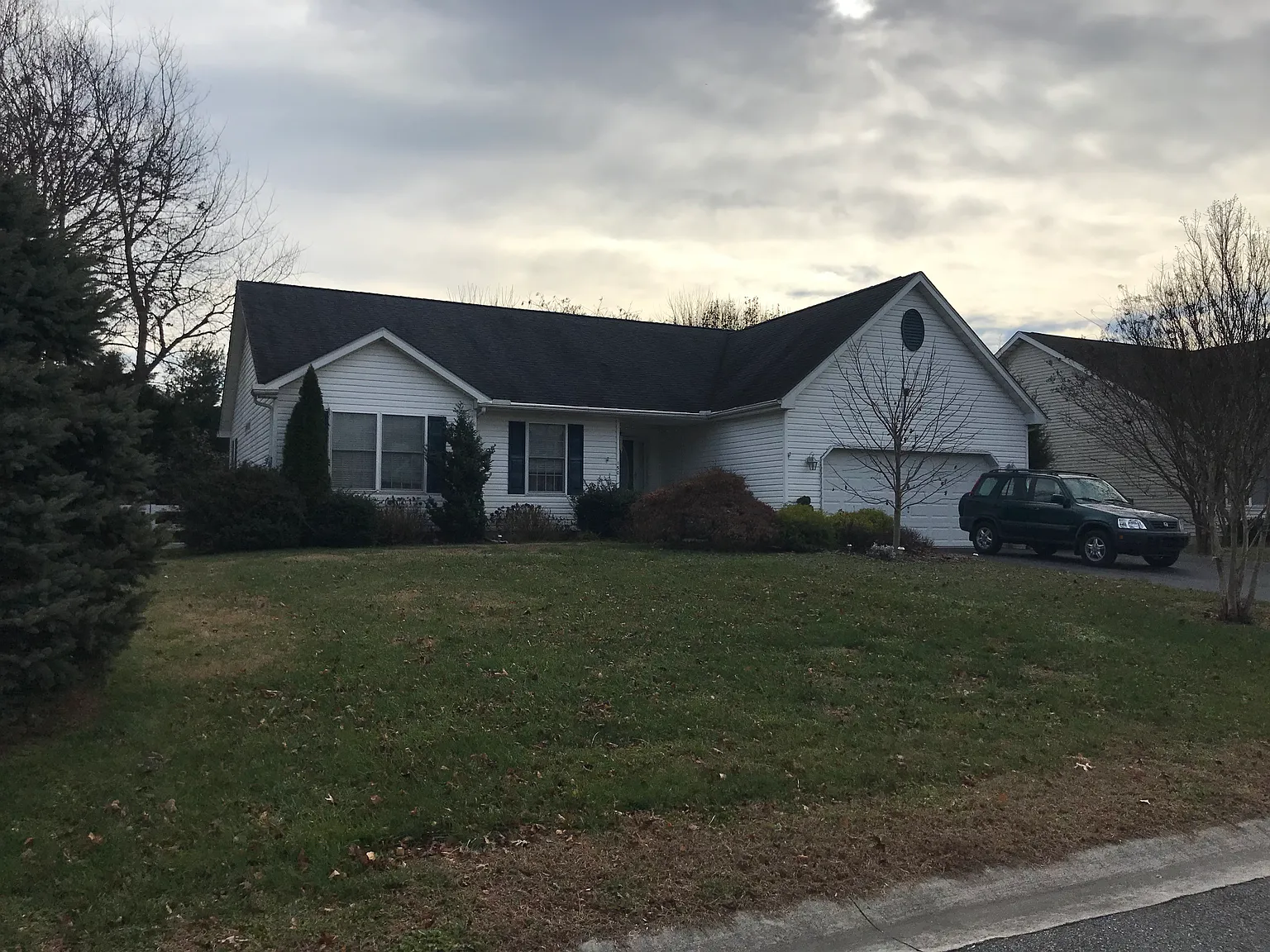 150 Church Creek Dr photo 1