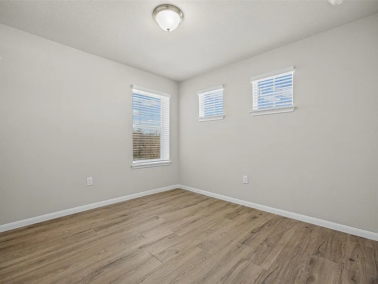 3103 Crystal Bend Dr — Photo 20