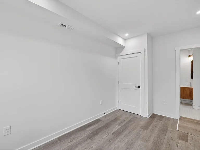 1321 Anacostia Rd SE — Photo 34