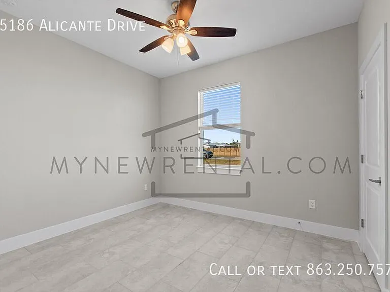 25186 Alicante Dr — Photo 21