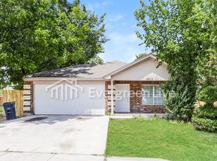 2513 Clinton Ave, Fort Worth, TX 76164