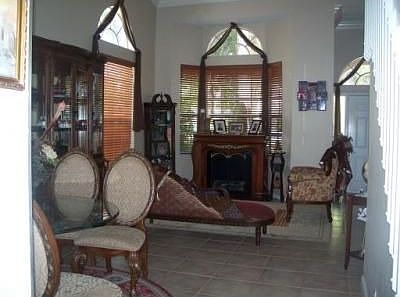5th image of 5414 NW 106th Dr