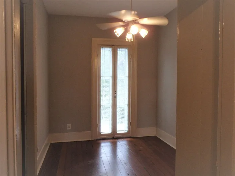 224 E Huntingdon St — Photo 7
