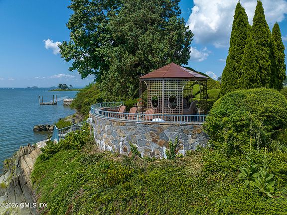 12th image of 108 Cedar Cliff Rd