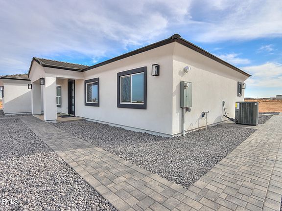 4th image of 43521 W Carefree Place