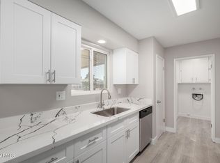 10411 W Prairie Hills Cir, Sun City, AZ 85351