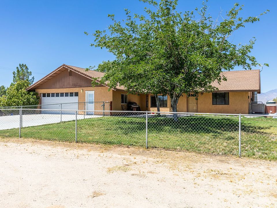 1st image of 2138 W Las Flores Ave