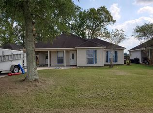 1409 Amber St, Gonzales, LA 70737