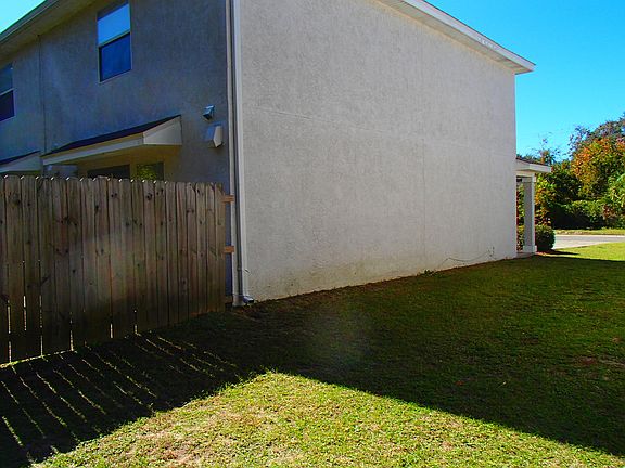 4th image of 1936 Karly Ct