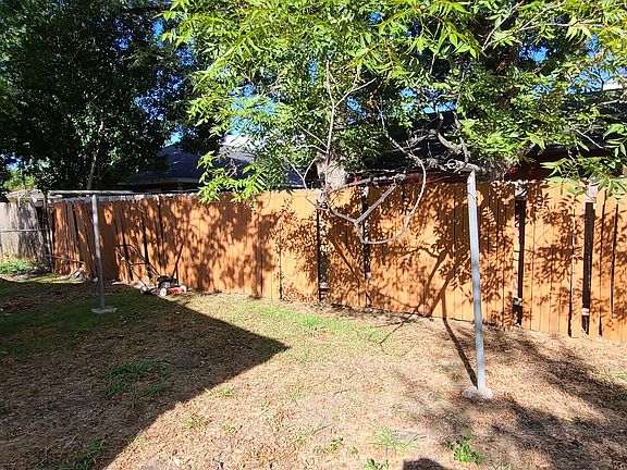 5th image of 844 S San Manuel