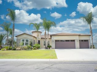 6604 Montagna Dr, Bakersfield, CA