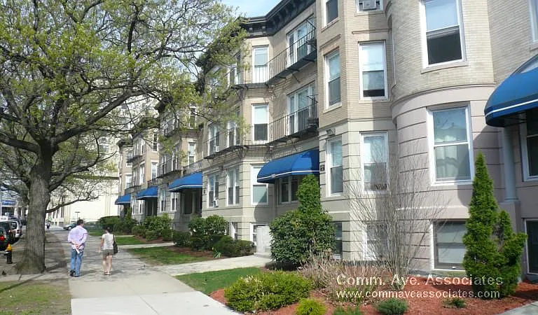 1128 Commonwealth Ave #5A — Photo 6