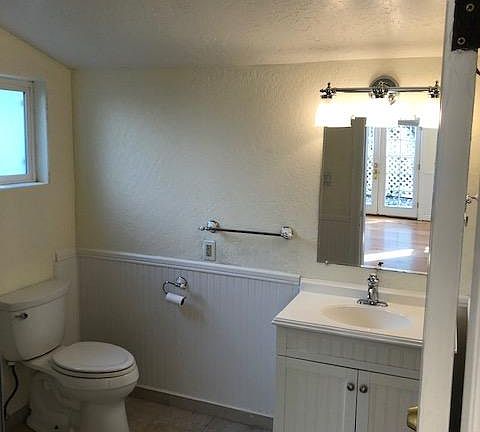 4th image of 207 Los Gatos Blvd