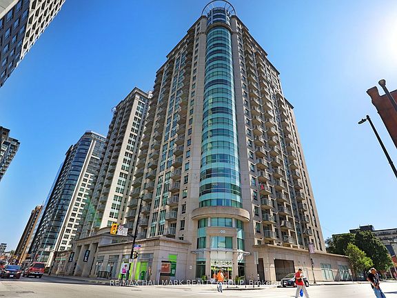 2nd image of 200 Rideau St #504