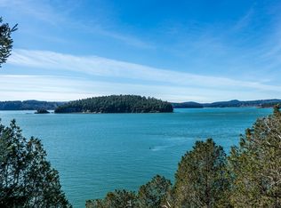 16790 Chilberg Ave, La Conner, WA 98257
