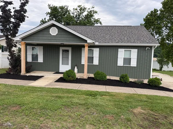 311 E High St, Warsaw, KY 41095