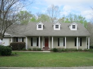 402 Knob Hill Rd, Valdosta, GA 31602