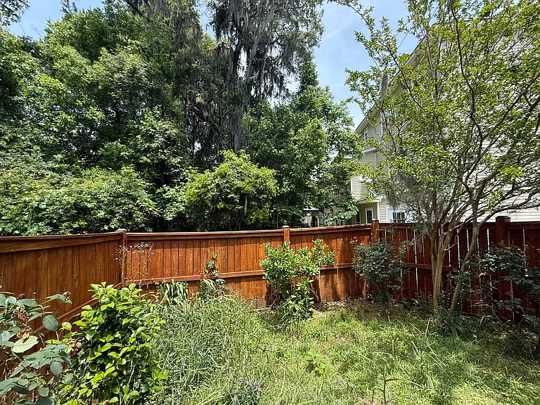 4101 Perrine St — Photo 18