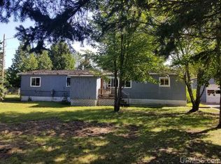 108 Alderbrook Dr, Marquette, MI 49855