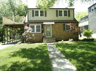 262 Coolidge Ave, Englewood, NJ 07631