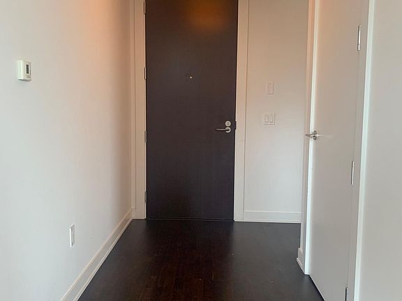 5th image of 301 Mission St APT 28F