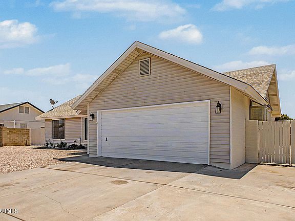 4th image of 2319 E CAROL Avenue