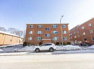 354 Market St APT 9, Brighton, MA 02135