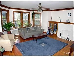 2nd image of 1223 Elgin Ave #P1