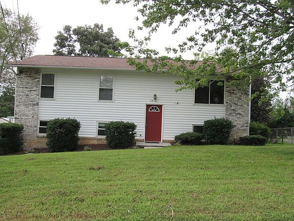 2nd image of 6413 Cadbury Dr