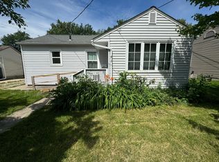 817 Ulstad Ave, Albert Lea, MN 56007