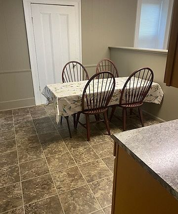 3rd image of 242 Chapel St APT 1