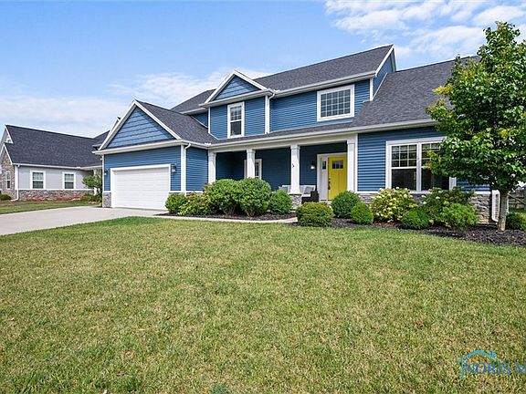 3rd image of 655 Delaware Dr