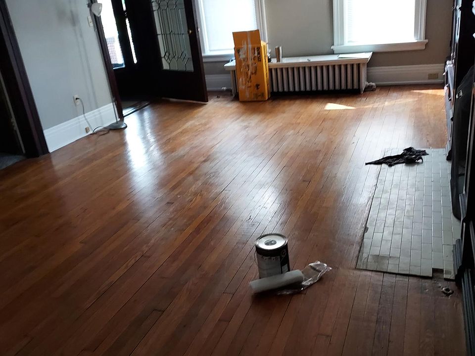 1st image of 360 W 10th St #1