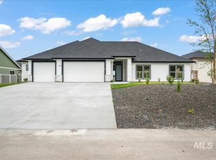 335 Bard Ave, Middleton, ID 83644