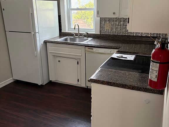 2nd image of 81 Howard St #15
