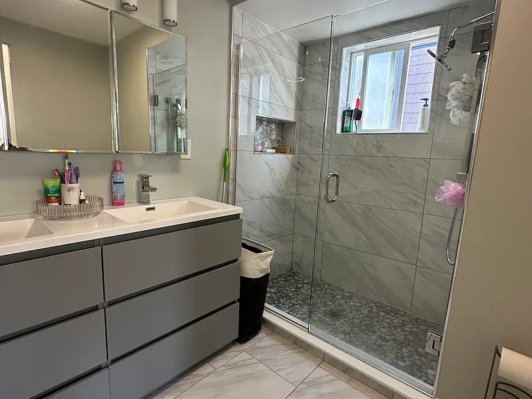 13 Ruthven St #2 — Photo 5