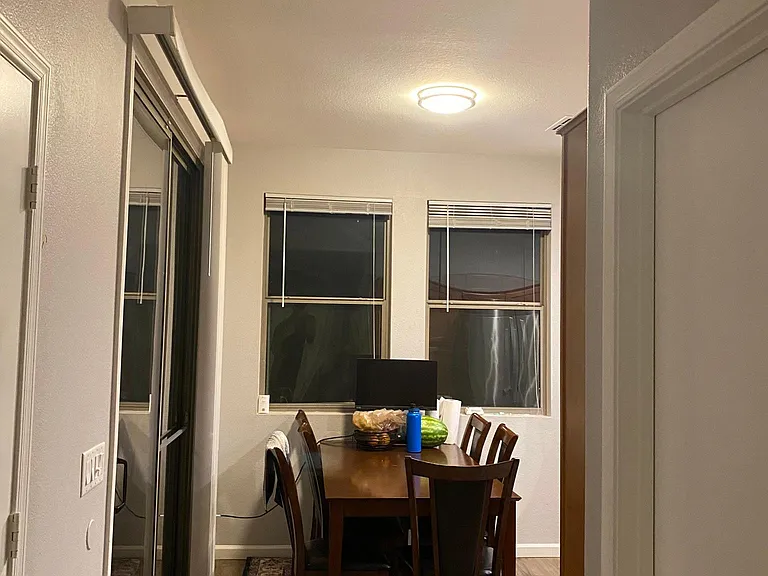 1886 E Don Carlos Ave #151 — Photo 6