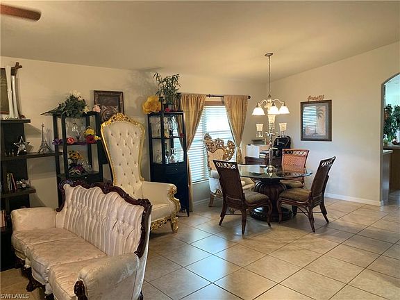 5th image of 4416 Steinbeck Way