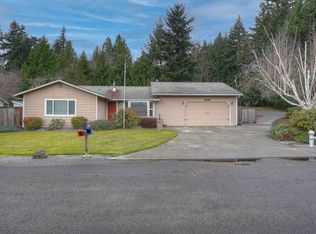 8402 64th Ave E, Puyallup, WA 98371