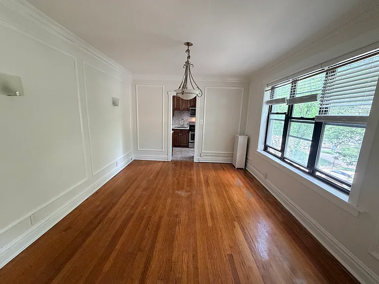 1243 W Chase Ave #2 — Photo 4