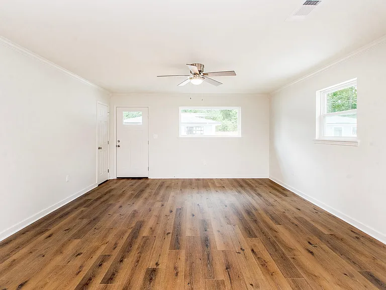 43053 N Billville Rd #8 — Photo 10
