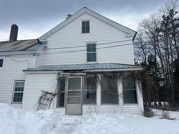 3rd image of 1683 Intervale Road