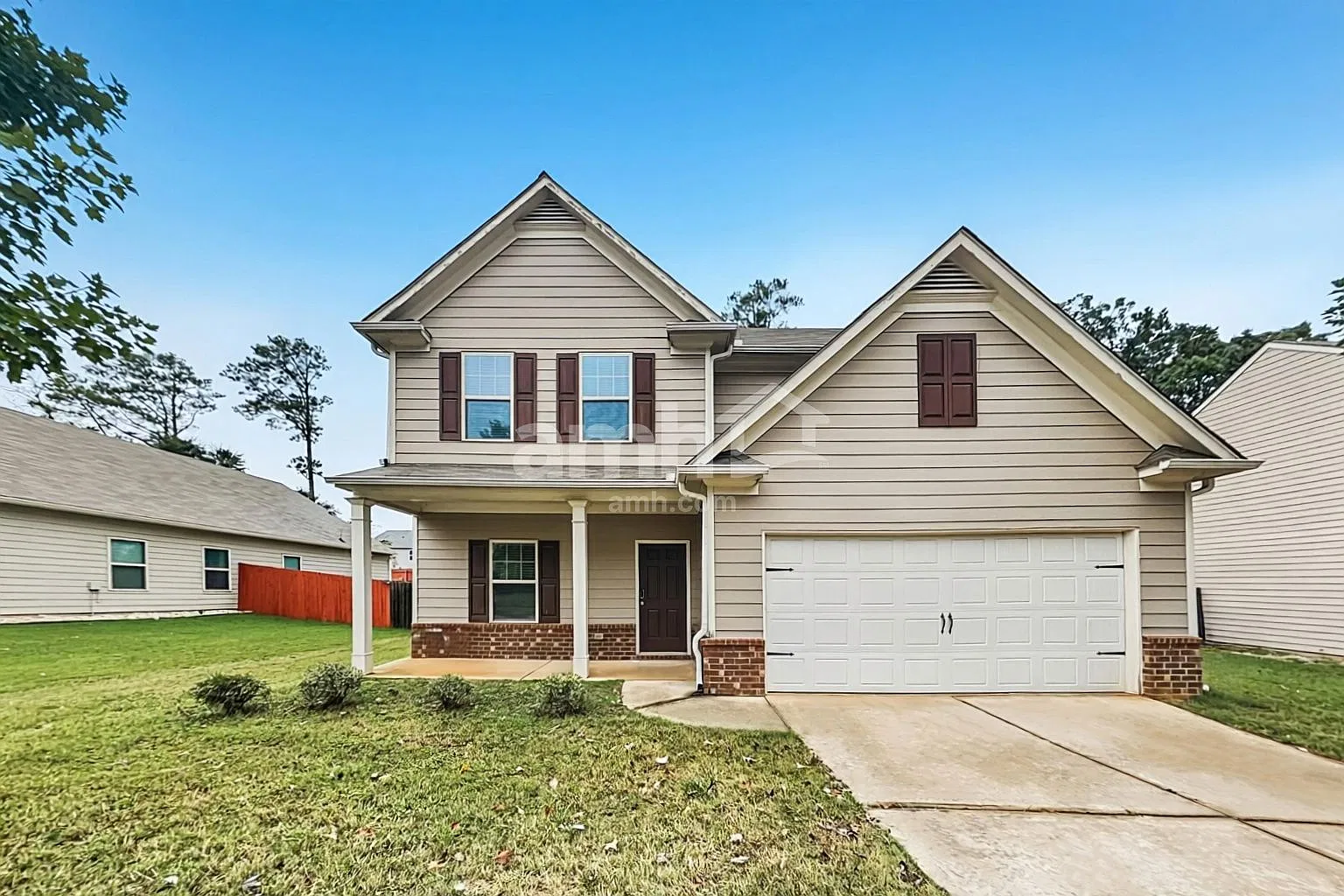 4 bed, 2.5 bath, 1829 sqft, $2,170 — Photo 1