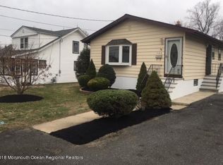 798 Prospect Ave, Keyport, NJ 07735