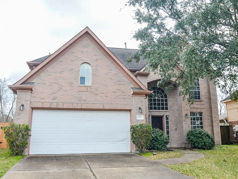 12811 Candace Ct — Photo 1