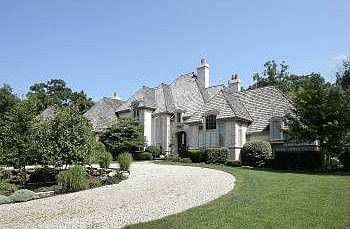 1st image of 27096 Southwoods Ln